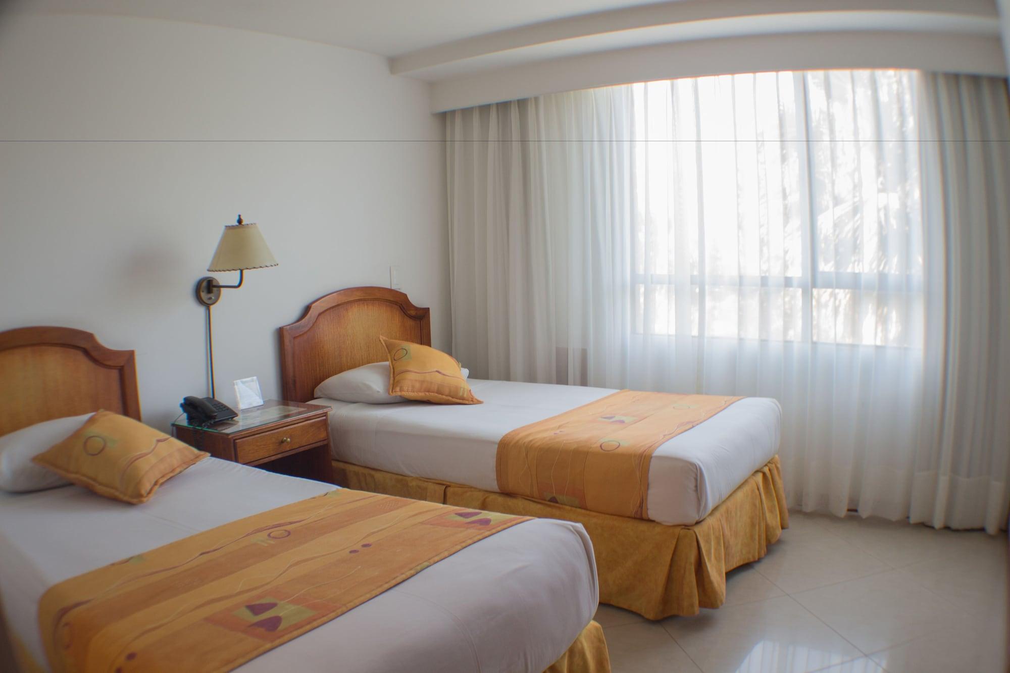 Portal Del Rodeo Apartahotel Medellín Dış mekan fotoğraf