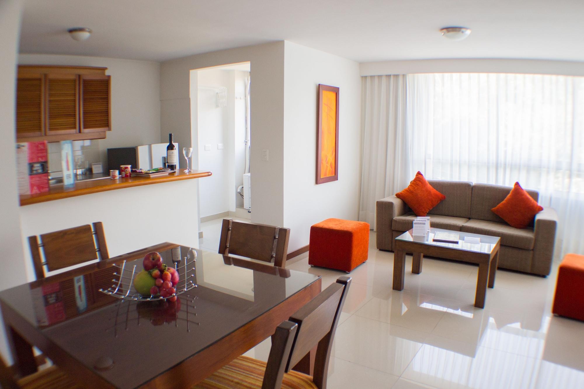 Portal Del Rodeo Apartahotel Medellín Dış mekan fotoğraf