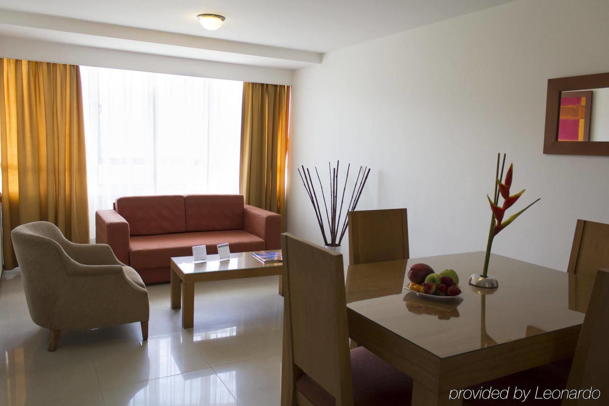 Portal Del Rodeo Apartahotel Medellín Dış mekan fotoğraf
